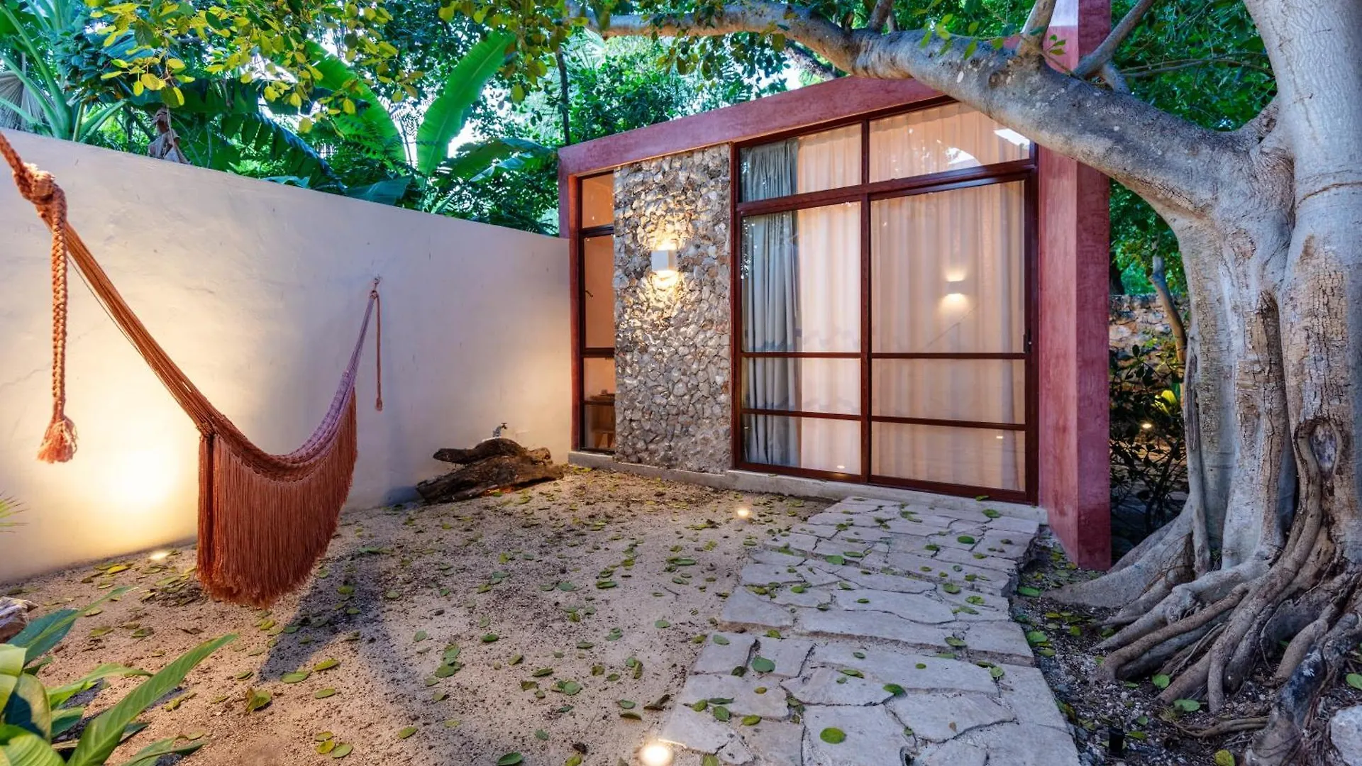 Casa Tuch. Suites Independientes De Diseno. Retiro De Lujo, Oasis De Paz. Merida